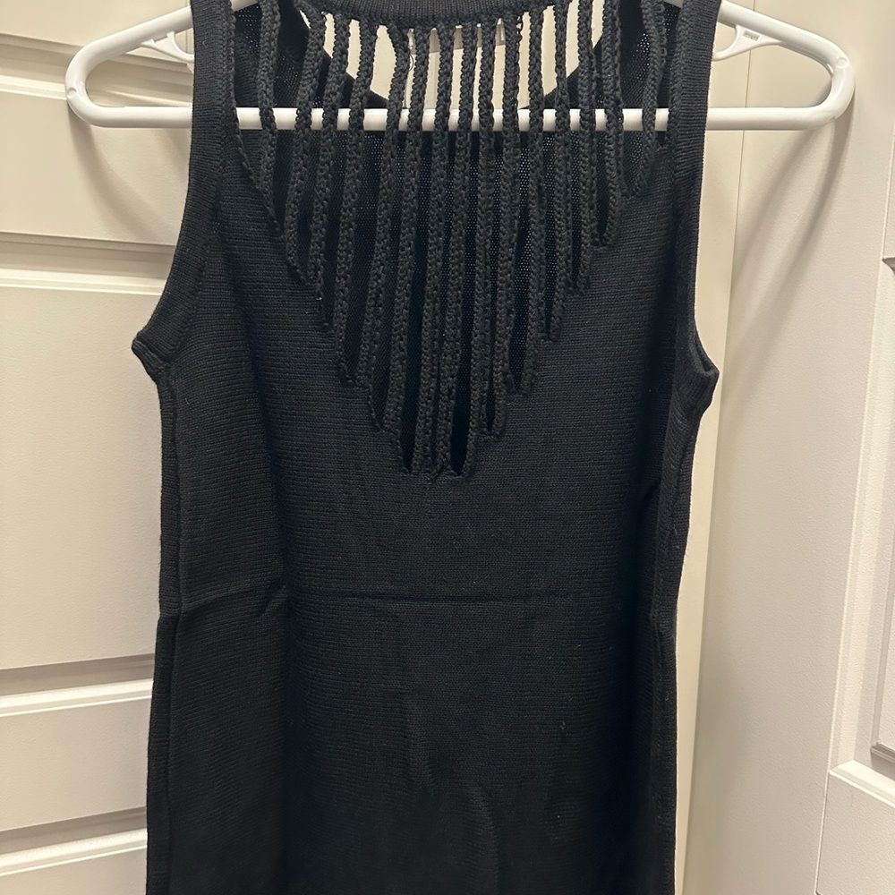 Sleeveless Knit